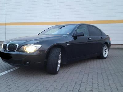 Używany BMW 750 Sport Line 2008 Czarny Sedan/Limuzyna