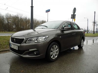 używany Peugeot 301 1.6dm 99KM 2017r. 165 000km