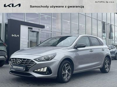 Srebrny (metalik) Używany 2024 Hyundai i30 Hatchback | 86 900 zł (Drogi)