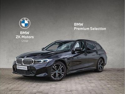 BMW 330e