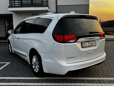 Chrysler Pacifica