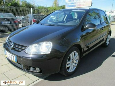 używany VW Golf V 1.6dm 102KM 2006r. 143 281km