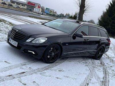 używany Mercedes E350 3dm 231KM 2010r. 338 000km