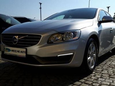 Srebrny metalik Używany 2013 Volvo V60 Kombi | 57 900 zł