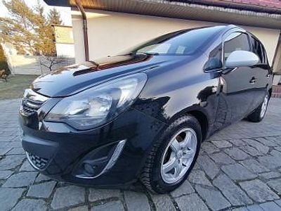Używany Opel Corsa 100 KM (73 kW) 2014 Czarny Hatchback