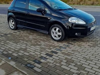 Czarny Używany 2008 Fiat Punto Hatchback | 10 000 zł
