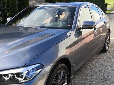 używany BMW 530 g30 D pomarańczowe skóry