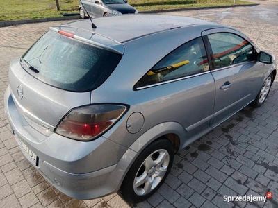 używany Opel Astra GTC 