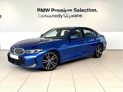 Portimao blue metallic metalizowany Używany 2022 BMW 320 Shadowline Sedan/Limuzyna | 169 900 zł (Uczciwa cena)