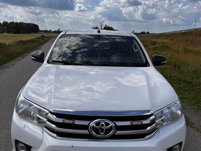 używany Toyota HiLux 1,5 kabiny