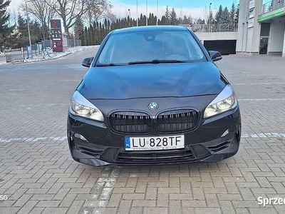 Czarny Używany 2019 BMW 218 Gran Tourer Minivan | 59 900 zł
