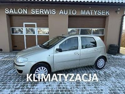 Używany Fiat Punto 60 KM (44 kW) 2009 Złoty Hatchback