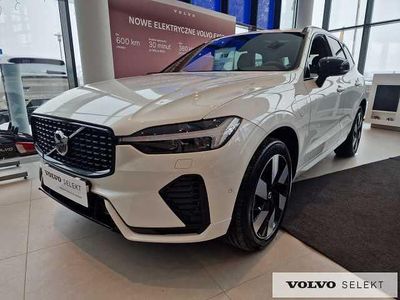 Biały Używany 2024 Volvo XC60 SUV | 229 900 zł (Uczciwa cena)