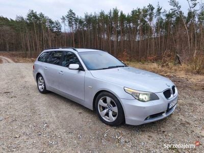 BMW 525