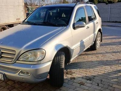 Używany 2002 Mercedes ML400 SUV | 21 000 zł