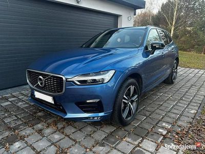 Niebieski (metalik, perła) Używany 2020 Volvo XC60 R-Design SUV | 105 500 zł
