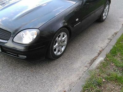 Czarny Używany 1998 Mercedes SLK200 Kabriolet | 19 500 zł
