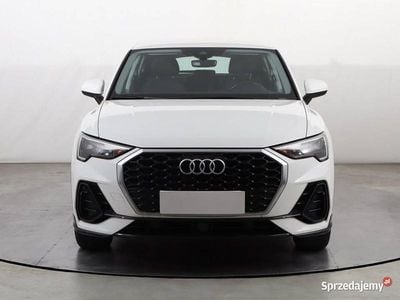 Używany Audi Q3 Sportback 150 KM (110 kW) 2021 Biały SUV