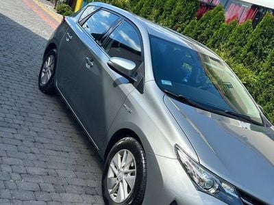 Toyota Auris Hybrid