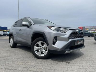 używany Toyota RAV4 Hybrid 