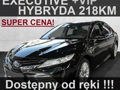 Czarny Używany 2023 Toyota Camry Executive Sedan/Limuzyna | 192 000 zł