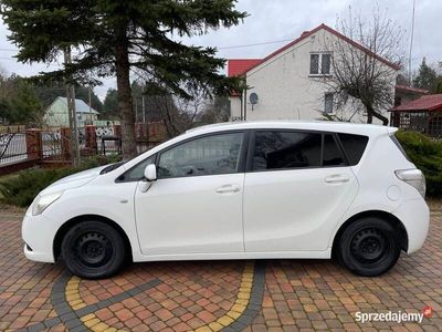 używany Toyota Verso 2.0 diesel, bez DPF