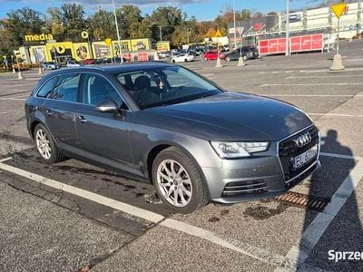 Używany Audi A4 2016 Szary Kombi
