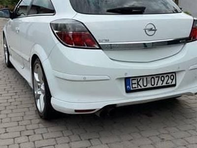 Opel Astra GTC
