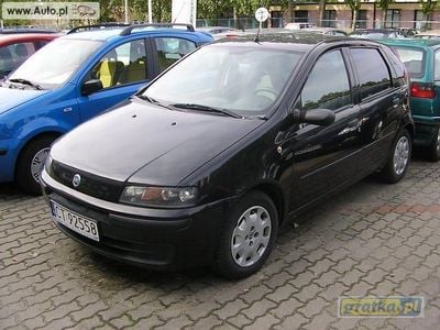 Czarny Używany 2002 Fiat Punto Active Hatchback | 14 900 zł