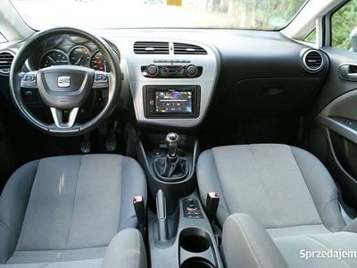 Srebrny Używany 2011 Seat Leon Hatchback | 22 950 zł (Uczciwa cena)