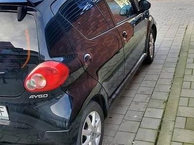 Czarny Używany 2006 Toyota Aygo Hatchback | 7500 zł (Uczciwa cena)