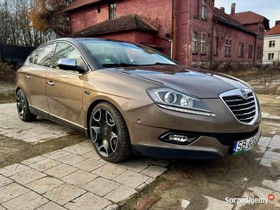 Brązowy Używany 2012 Lancia Delta Hatchback | 25 500 zł