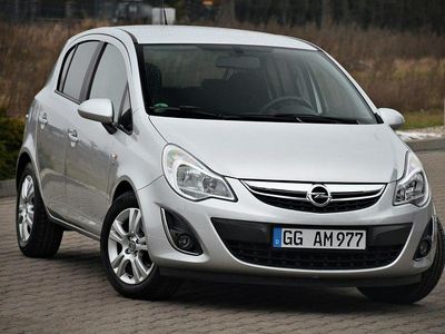 Srebrny (metalik) Używany 2011 Opel Corsa Hatchback | 18 900 zł (Drogi)