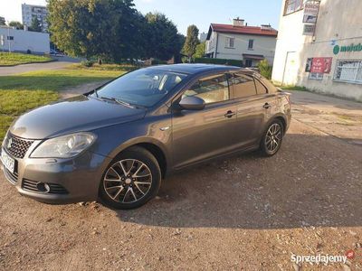 używany Suzuki Kizashi awd