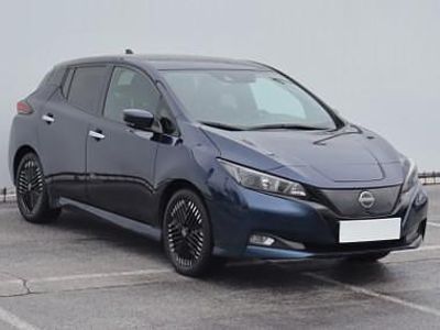 Używany Nissan Leaf 110 kW (150 KM) 2022 Niebieski Hatchback