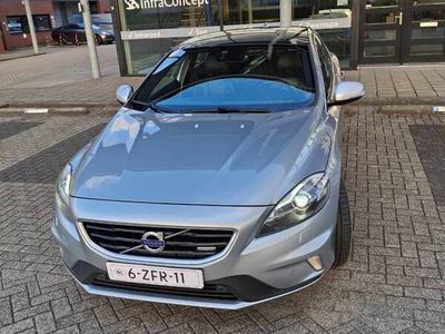 Używany 2014 Volvo V40 R-Design Kombi | 39 300 zł (Dość drogi)