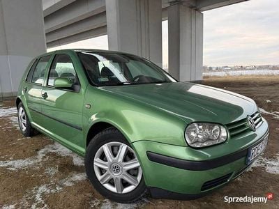 Używany VW Golf IV 2002 Zielony Sedan/Limuzyna