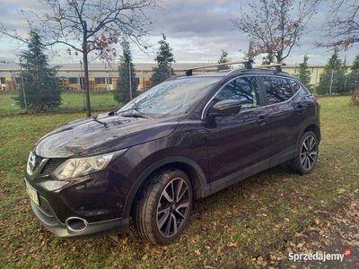 używany Nissan Qashqai 1.6 DIG-T Tekna Niski przebieg