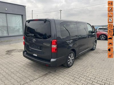 Grafitowy (metalik) Używany 2025 Toyota Proace Verso Kombi | 129 900 zł