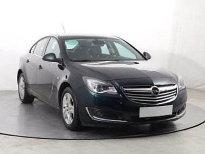 Zielony Używany 2014 Opel Insignia Hatchback | 38 999 zł