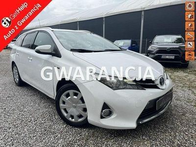 Toyota Auris Hybrid