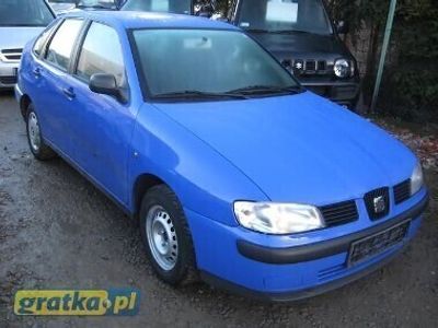 Niebieski Używany 2000 Seat Cordoba Sedan/Limuzyna | 4900 zł