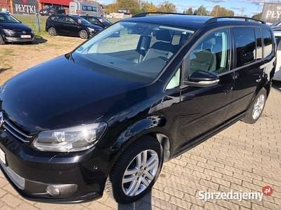 Czarny Używany 2011 VW Touran Minivan | 29 900 zł (Dość drogi)