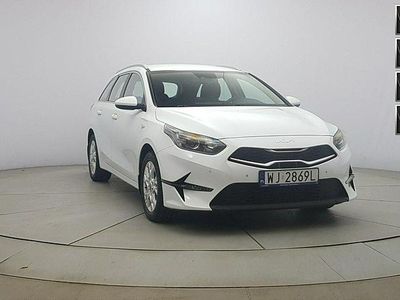 Używany Kia Ceed 160 KM (117 kW) 2022 Biały Hatchback