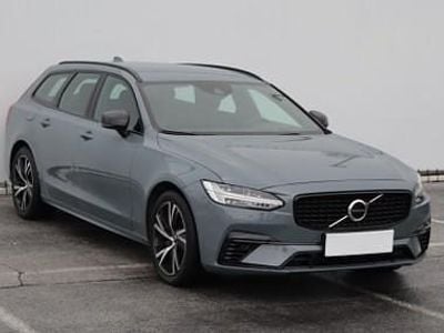 Używany Volvo V90 392 KM (288 kW) 2020 Szary Kombi