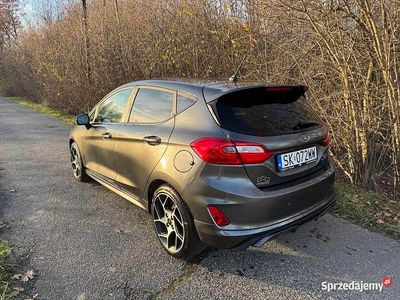 Używany Ford Fiesta ST 2018 Szary Hatchback