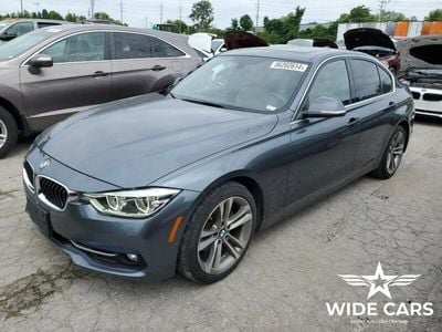 Szary (metalik) Używany 2018 BMW 330 Sedan/Limuzyna | 45 200 zł