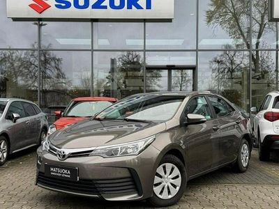 Używany Toyota Corolla 132 KM (97 kW) 2018 Brązowy (metalik) Sedan/Limuzyna