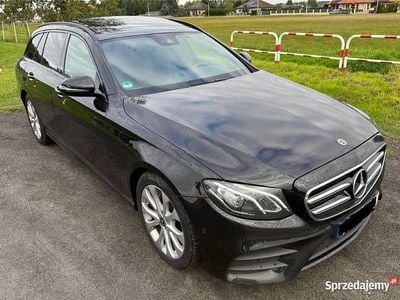 Mercedes E220
