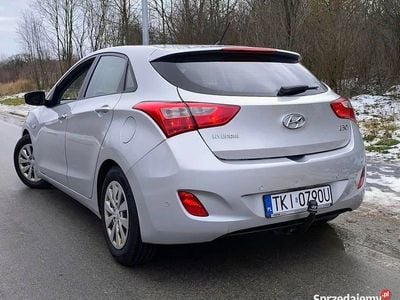 Używany Hyundai i30 2015 Srebrny Hatchback